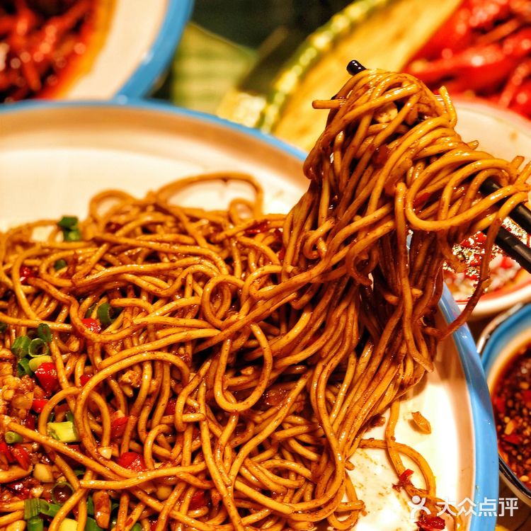 长沙排队王禾食潮虾司令来昆明了❗️