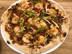 宫保虾仁比萨-城市大道红炉披萨烘焙坊