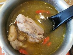 -海盗虾饭·剥好的小龙虾饭(SOHO尚都店)