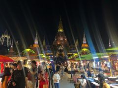 -拾光音乐餐酒吧(告庄星光夜市店)
