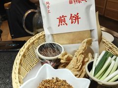 -鲁菜根·泰安菜(万达店)