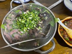 -小杨翘脚牛肉