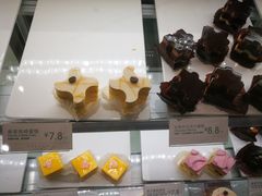 -巴黎贝甜(国贸店)