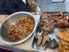 -谢记素红大肠店(新民路店)