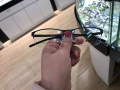 -三叶眼镜城(八佰伴店)