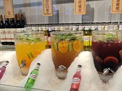 -金滏山·烤肉海鲜火锅自助(襄阳万达店)