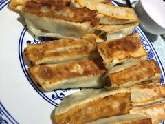 黄花鱼锅贴-品味居·首店·大连鲜活海鲜大连菜(东港店)