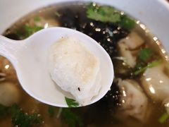 -手劲鱼丸馄饨铺(哈一百店)