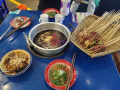 -马路边边 传媒大学店
