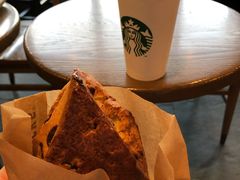 -星巴克(南宁民歌湖店)