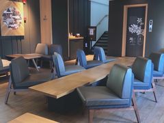 大堂-星巴克(红房子店)