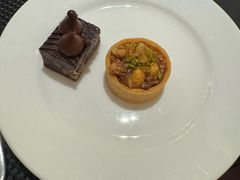 -圣丰索菲特·2 On 988 Café 自助餐厅