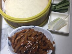 -小菜园新徽菜(镇江丹阳吾悦店)