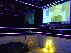 -唱吧麦颂KTV·派对(东坝店)