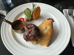 -OLD TREE老树咖啡·西餐厅(台山人工湖店)