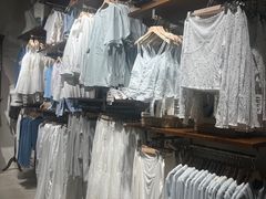 -ONE MOMENT(北京朝外店)