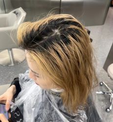 -艾美A·M Hair Salon