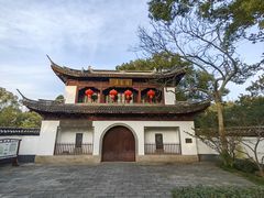 -汇龙潭