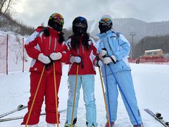 -亚布力新体委滑雪场