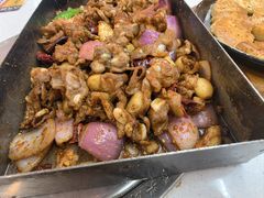 -老东镇啤酒屋海鲜加工·蒸汽海鲜·海鲜烧烤(台东店)