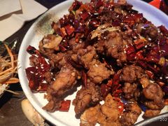 -钳真多钓虾馆·小龙虾海鲜烧烤(九六广场店)