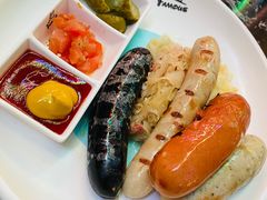 -Famous肥猫墨西哥音乐餐吧(五棵松华熙LIVE店)
