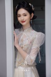 -艾朵婚纱