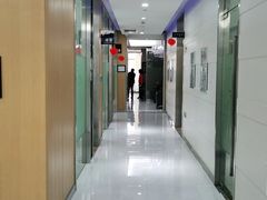 -雅悦齿科(顾村公园店)