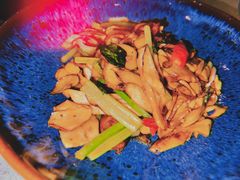 -半山腰·云南菜(侨福芳草地店)