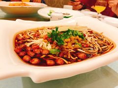 -老季市·三代非遗传承·地标美食老汁鸡(工农路店)