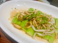 -龙悦湾酒家·八阵鱼生·渔人码头店