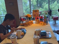 -麦当劳(牡丹江路店)