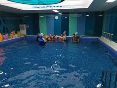 -Swim斯卫姆国际儿童游泳中心(红博中央公园店)