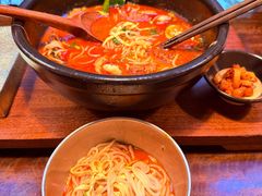 -银米·云南传统过桥米线(双廊黑金冠店)