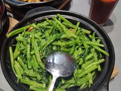 -荣记·囍粤茶餐厅(花都店)