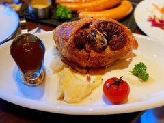 自酿啤酒脆皮烤猪肘-Ambra Haus琥珀屋精酿餐厅(宝山店)