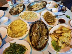 -ZF Seafood Restaurant 卓峰海鲜餐