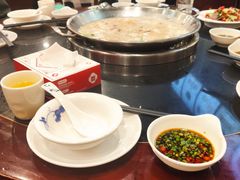 -老来福·非遗酸汤兔(凯旋路店)