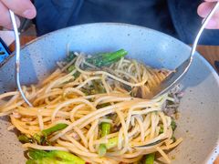意大利细面配猪肉香肠-La Strada(安福路店)