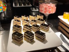 -岷山饭店-芝芝自助餐厅