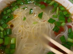 -梁老三麻辣鸡头(汝河小区店)