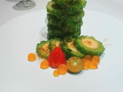 -皇冠明珠鱼翅楼(水上公园店)