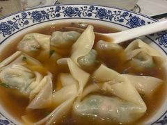 鲜肉大馄饨-老正兴菜馆(福州路店)