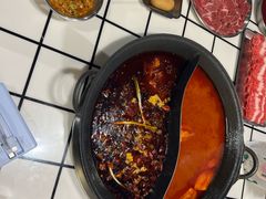 -鹿鸣山草本茶香火锅(园西路店)