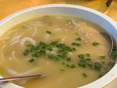 -鹏城人家海鲜酒家·23年老字号(较场尾店)