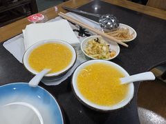 -龙顺园麻辣香锅(机场店)