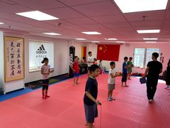 -adidas壹跆运动馆(世纪经贸大厦店)