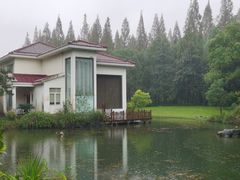 -上海怡沁园度假酒店
