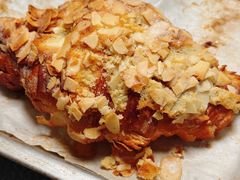 杏仁羊角-麦田工坊(月湖店)
