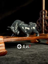 -灵彩珠宝(朗香街店)
